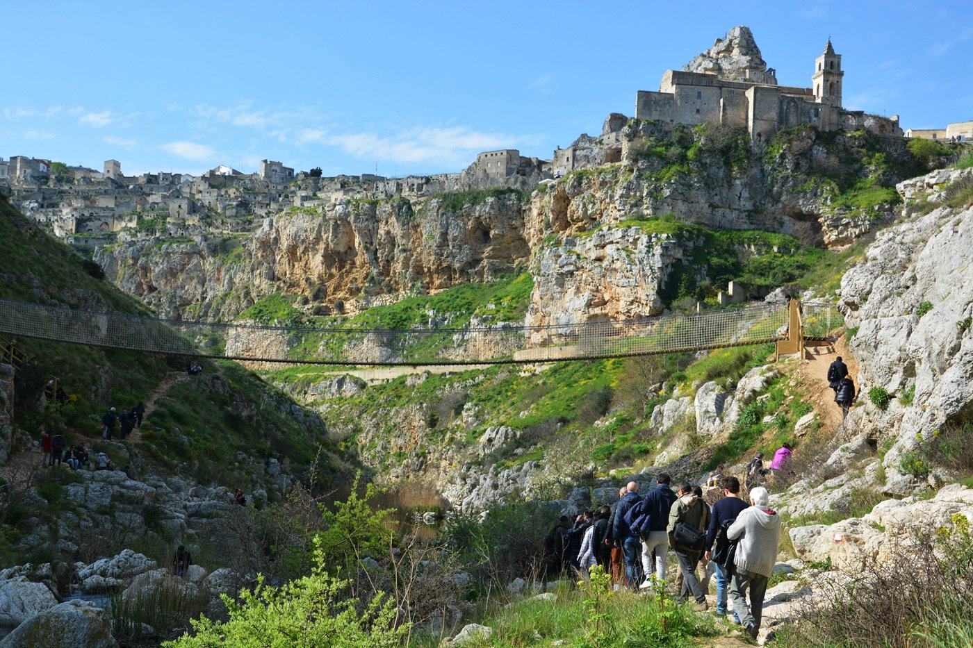 티베탄 현수교 (Ponte Tibetano della Gravina) 주변